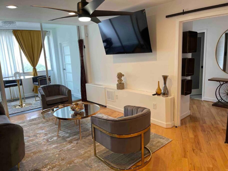Cozy Penthouse Atlanta,Ga Apartment Bagian luar foto